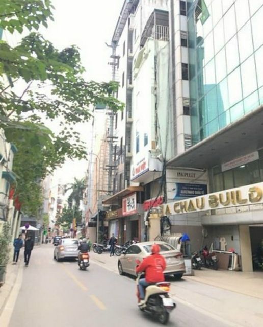 Bán nhà mặt phố Linh Lang – 112m2, mt 5m, giá chào 29.x tỷ, (có thương lượng).